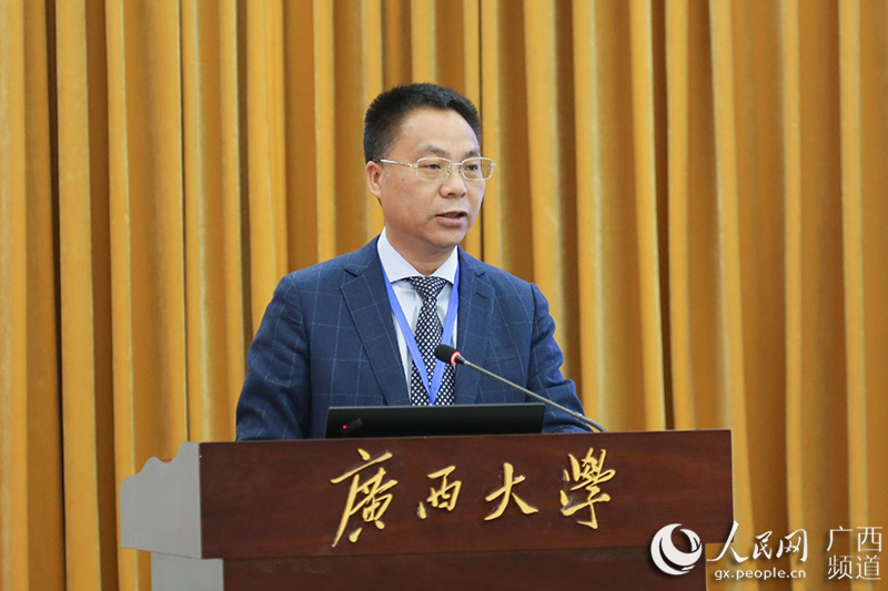 Beat365唯一官方网站党委书记黄建荣在国际投资贸易与广西自贸区法制建设国际研讨会闭幕式上的致辞此次会议的召开，得益于若干非常重要的机缘。对促成这些机缘成就的一些人和单位，我要表示诚挚的谢意【详细】 